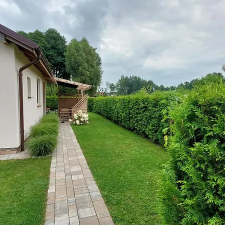 Dom Caloroczny Ogrzewany Na Wiejskiej 5 Lubiatowo (Pomerania)