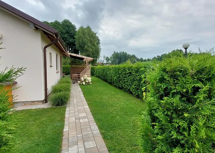 Na Wiejskiej 5 Lubiatowo (Pomerania)