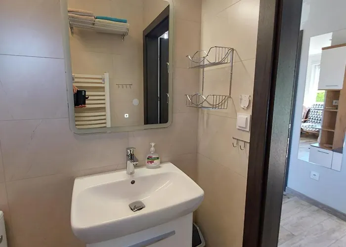 Na Wiejskiej 5 * Lubiatowo (Pomerania)